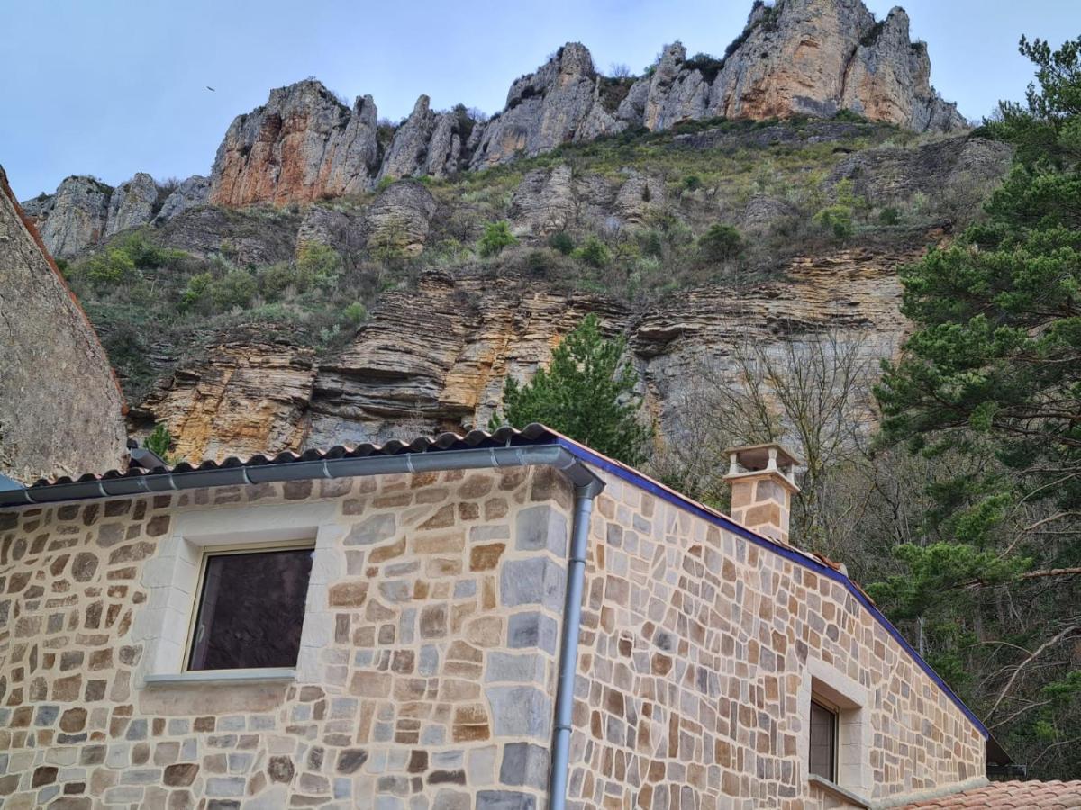 Gite Du Vallon Des Sources มีโญ ภายนอก รูปภาพ