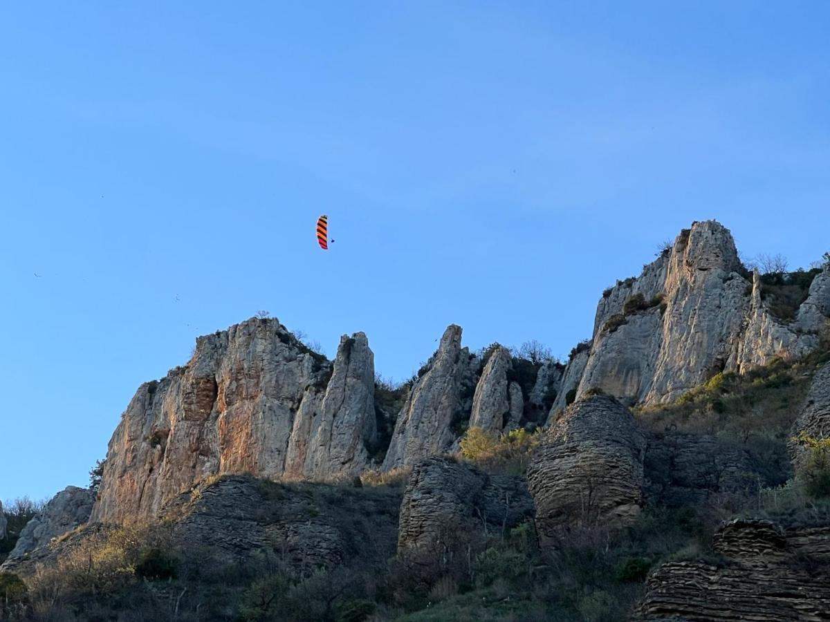Gite Du Vallon Des Sources มีโญ ภายนอก รูปภาพ