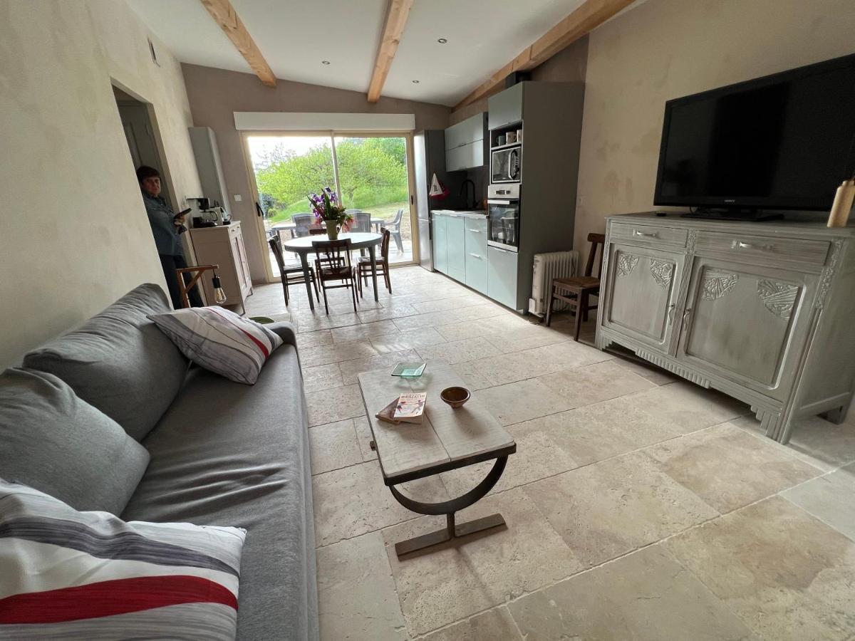 Gite Du Vallon Des Sources มีโญ ภายนอก รูปภาพ